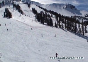 Mammoth skiing